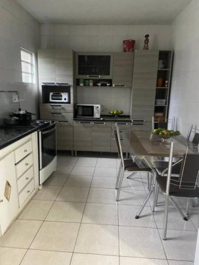 Casa espaçosa próx à Praia!